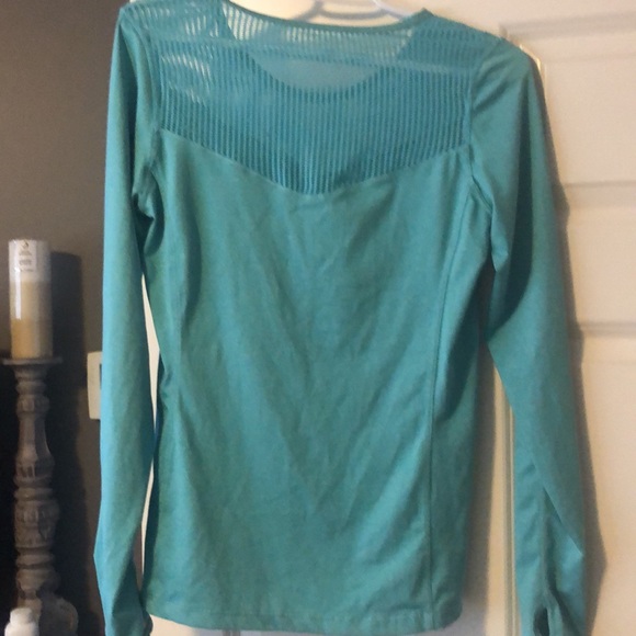 3 for $20 Blue long sleeve workout top with mesh - Picture 2 of 4